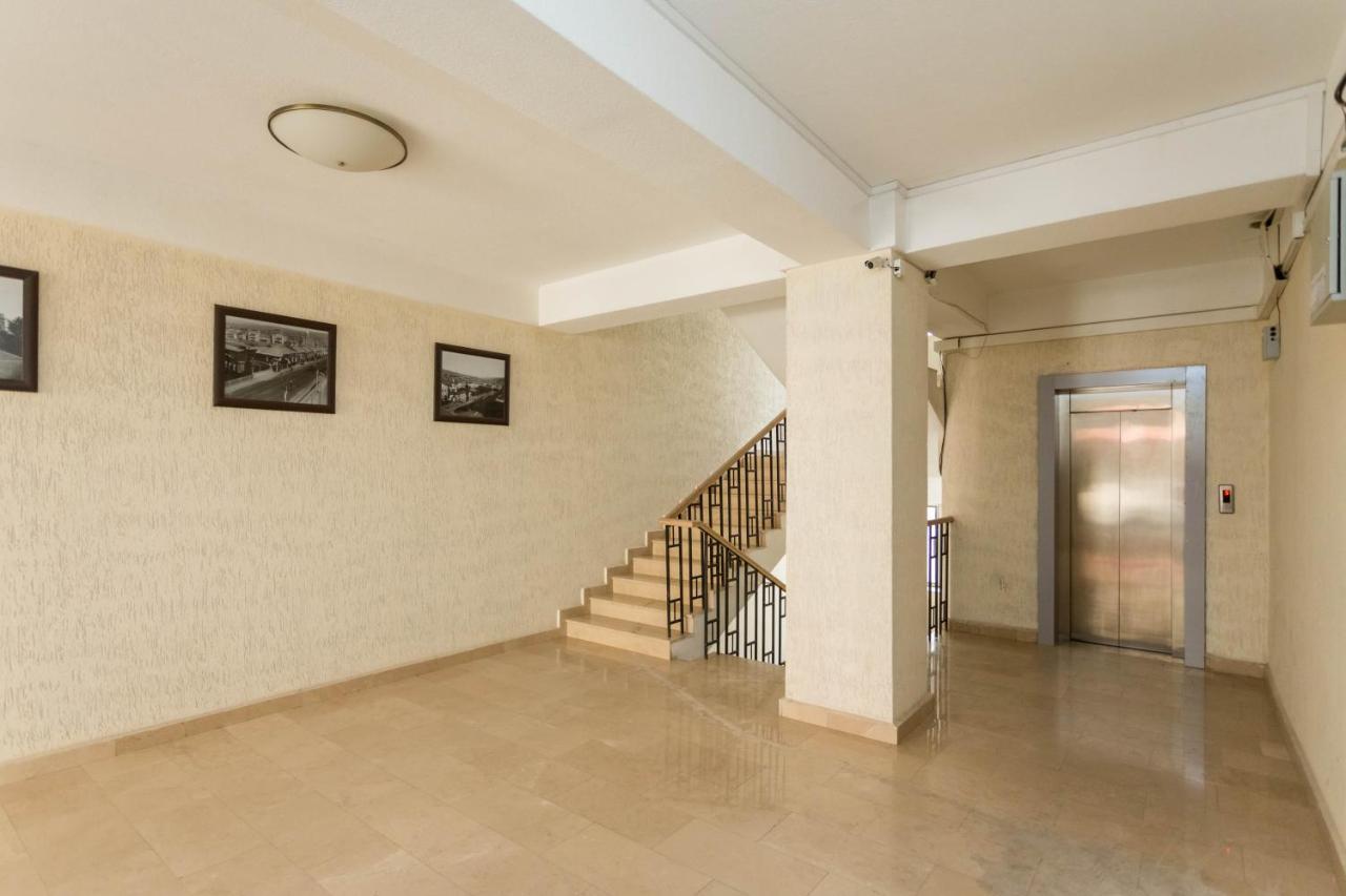 טביליסי Central Comfort Place L מראה חיצוני תמונה