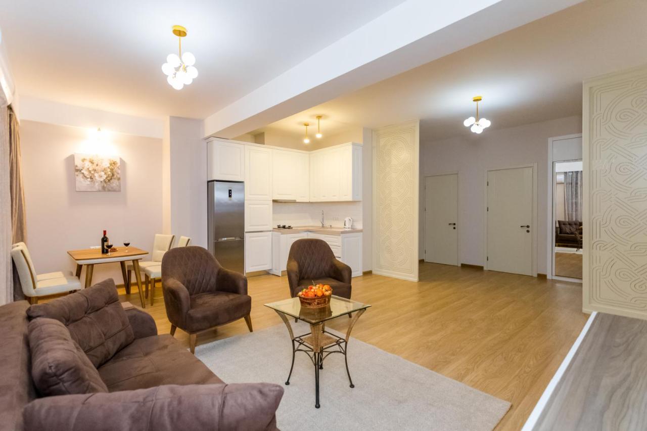 טביליסי Central Comfort Place L מראה חיצוני תמונה